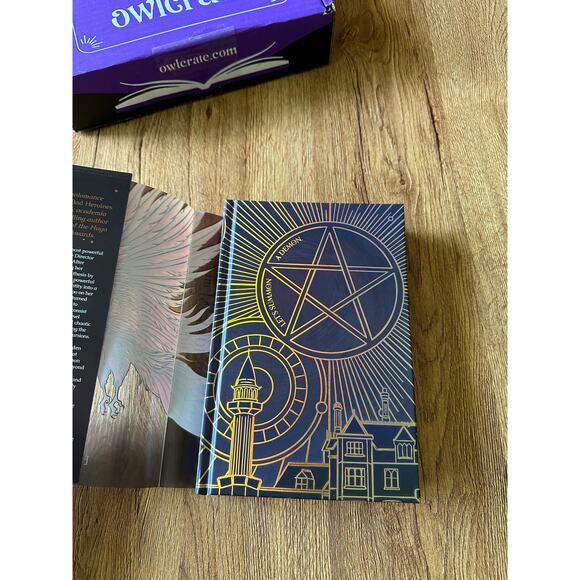 Owlcrate Signed Special Edition The Incandescent By Emily Tesh - Picture 7 of 9